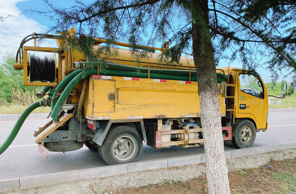 句容清洗抽粪车